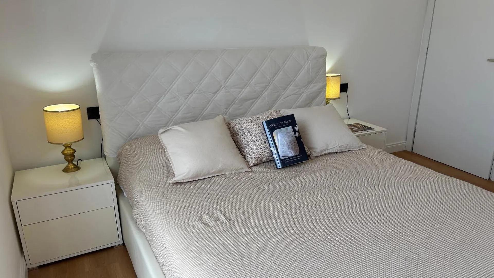 Vittoria Citylife Apartment ミラノ イタリア